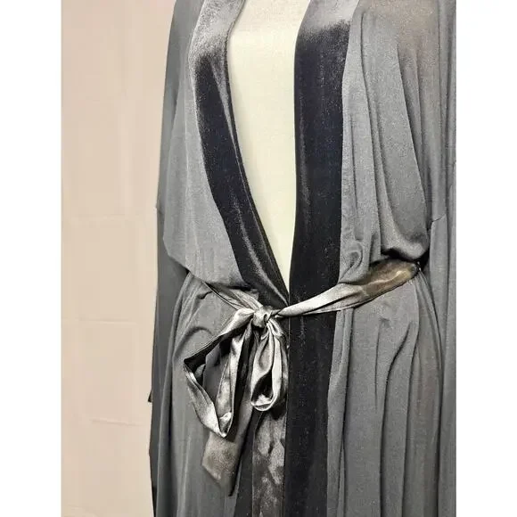 Vintage Jonquil By Diane Samandi for Neiman Marcus Black Kimono Robe sz. L - Picture 4 of 7